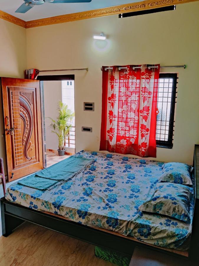 Balaji Homestay Hampi Εξωτερικό φωτογραφία